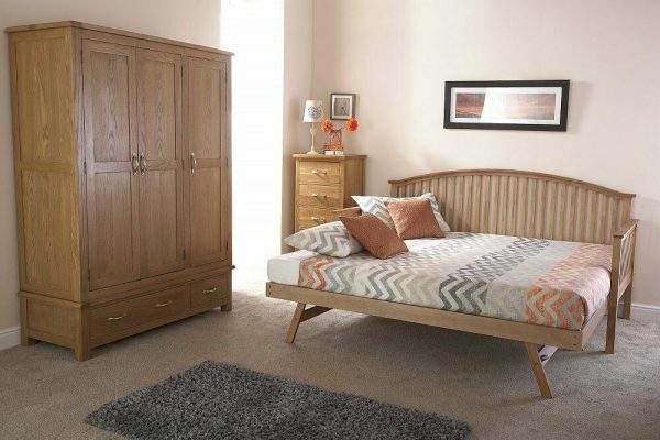 Madrid Oak Single Daybed with Trundle - Image 3